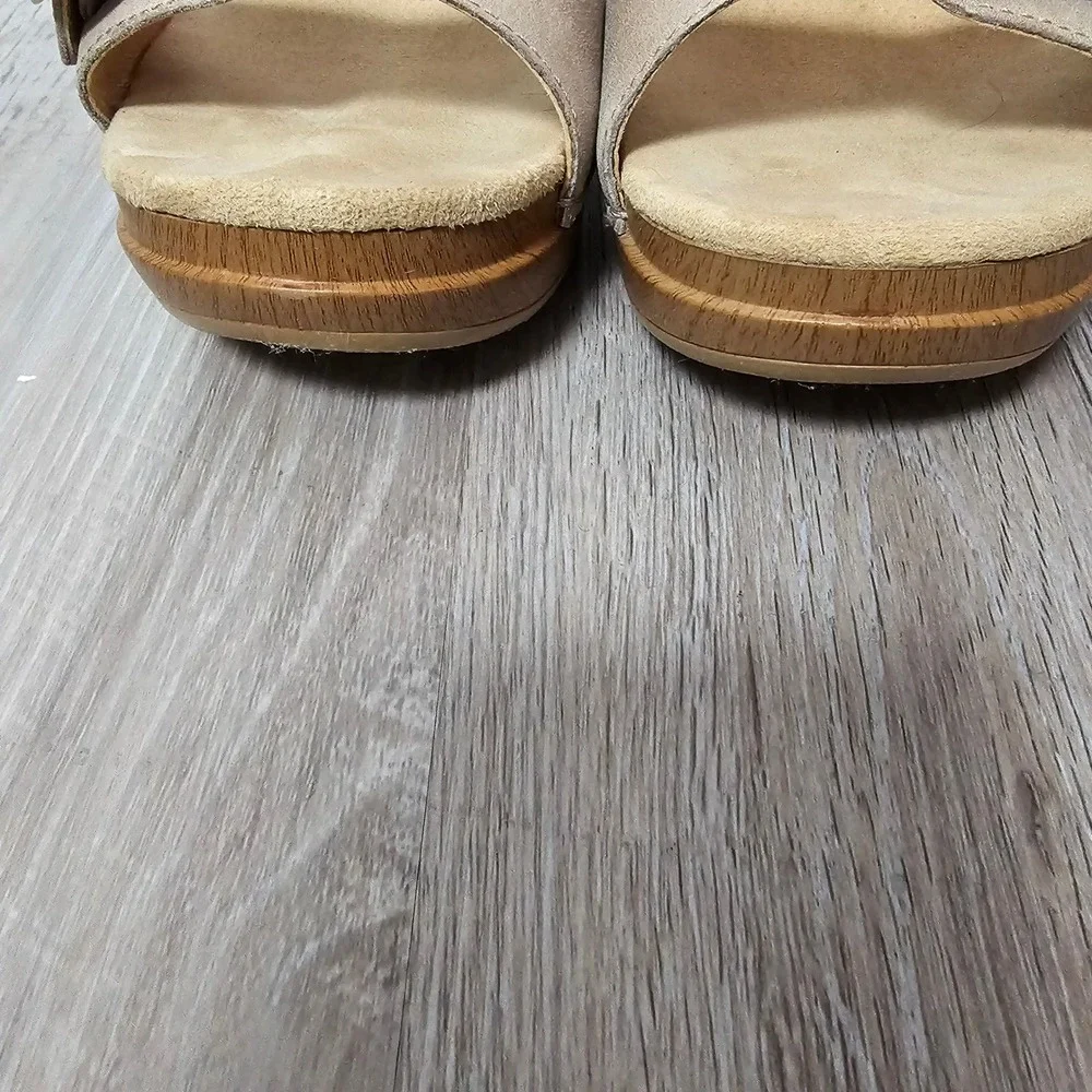 Dansko Sophie Womens 39 US 8.5 Tan Leather Wedge Slide Sandals Buckle Comfort